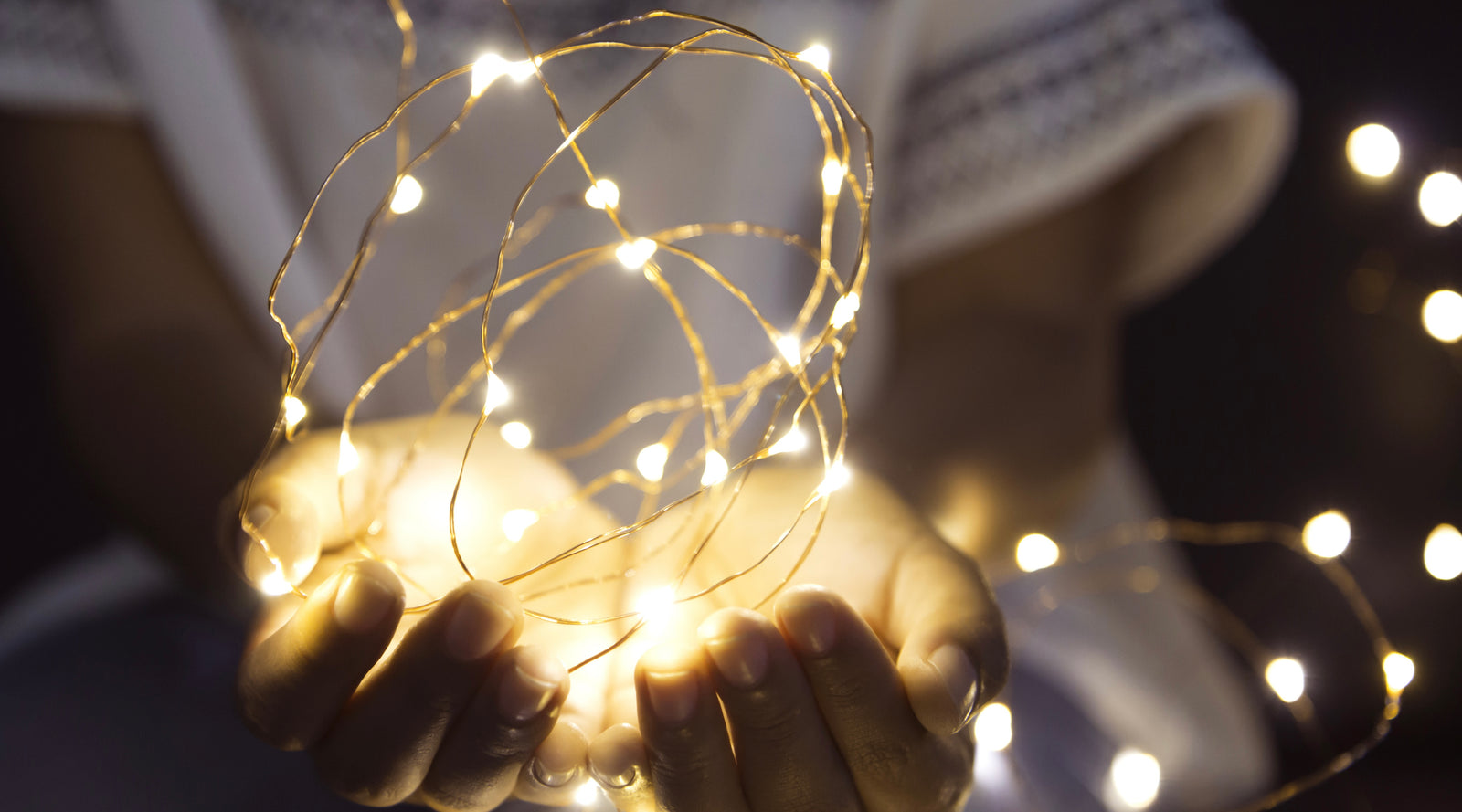 Shifting from Dark to Light: 8 Beautiful Ways to Cultivate Hope