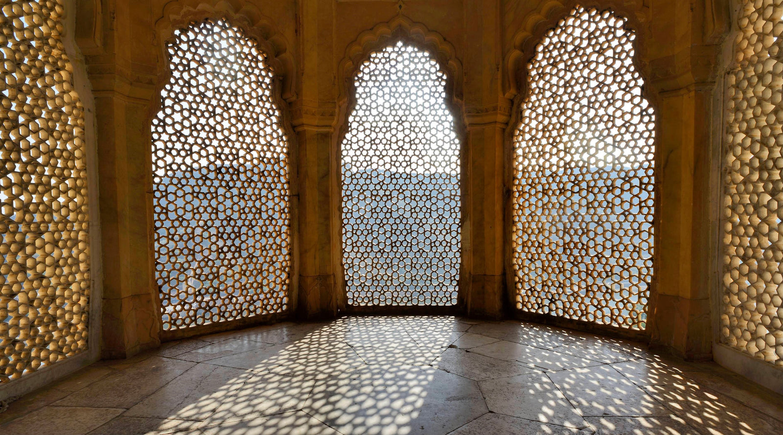 10 Tips to Create Your Home Sanctuary