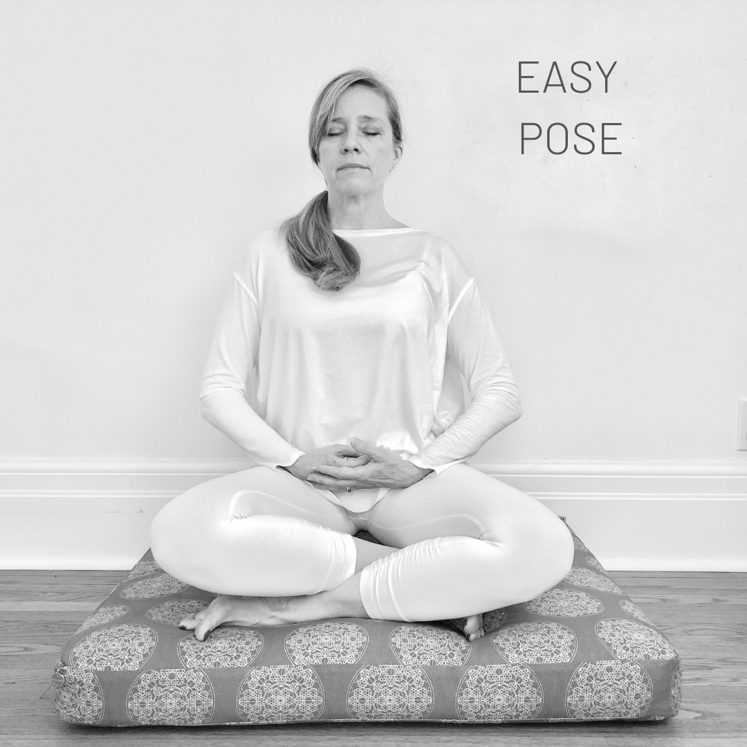 The 5 Best Meditation Poses for Your Practice - YOGA PRACTICE